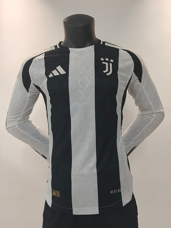 24/25 Juventus Local - Jugador Manga Larga