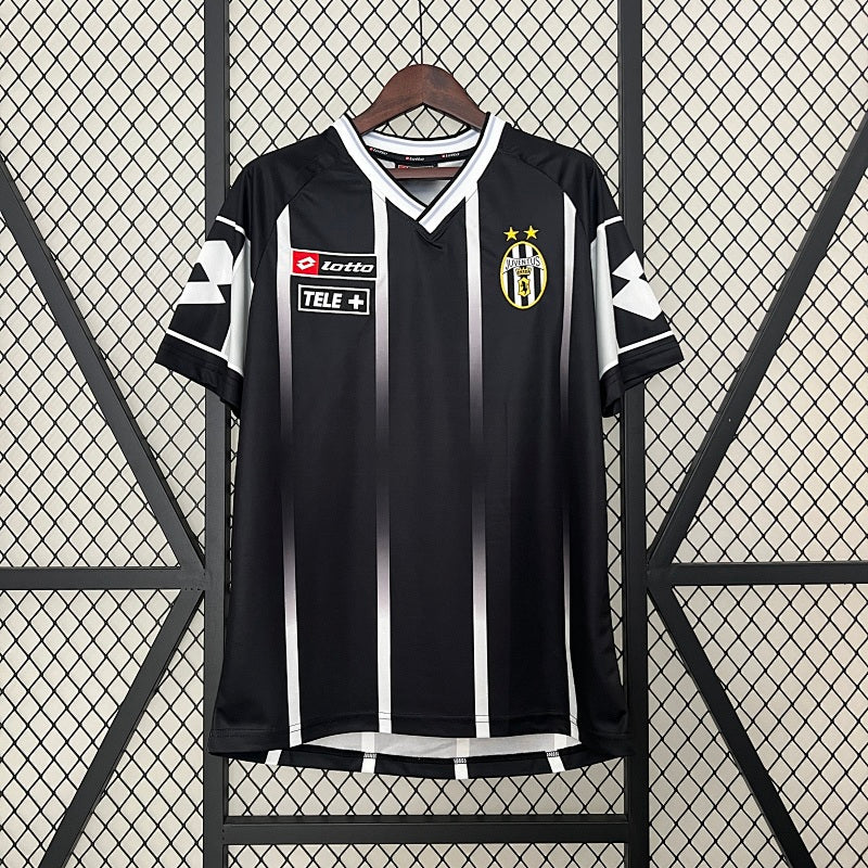 Retro 00/01 Juventus Negra