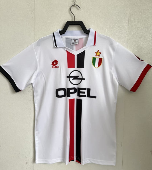 Retro 95/96 AC Milan Visita