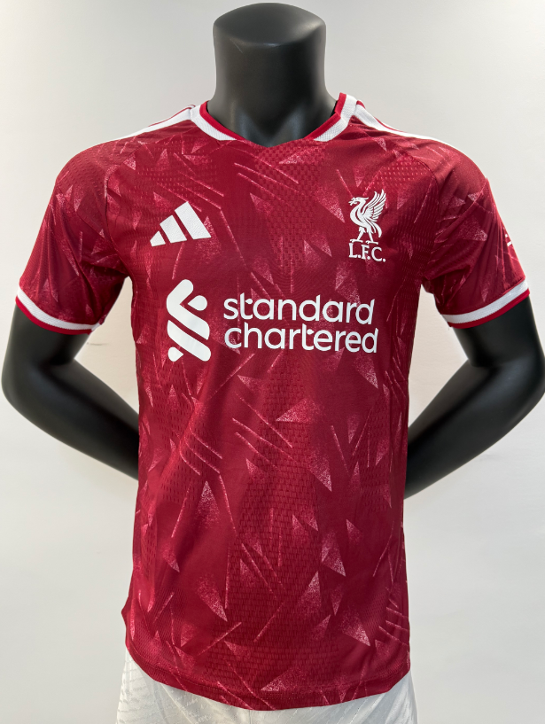 26/27 Liverpool Local - Jugador