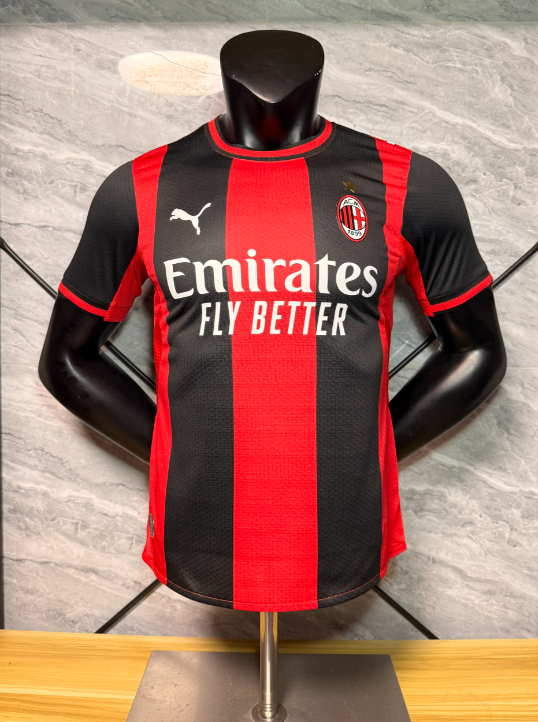 26/27 AC Milan Local - Jugador