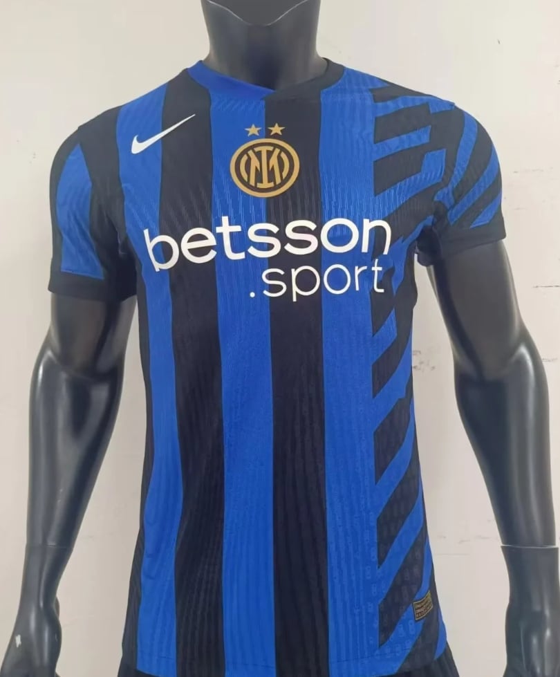 24/25 Inter Milan Local - Jugador