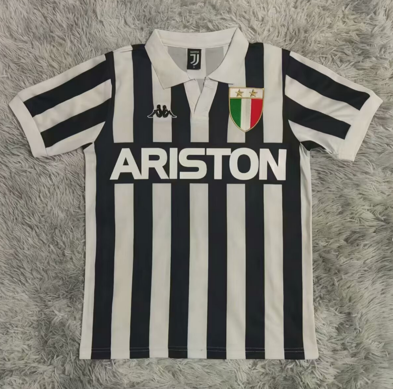 Retro 84/85 Juventus Local - Manga Corta