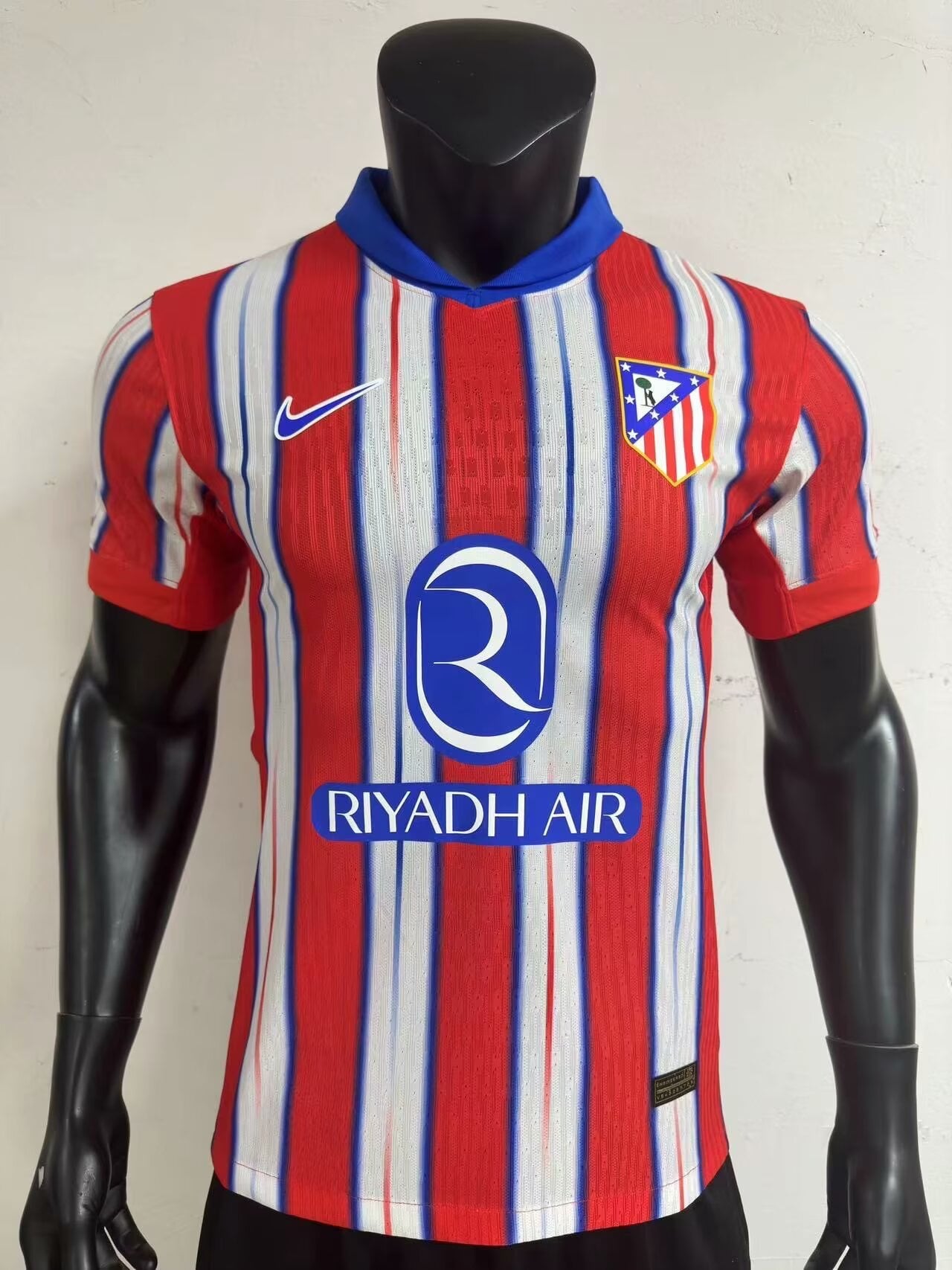 24/25 Atlético Madrid Local - Jugador