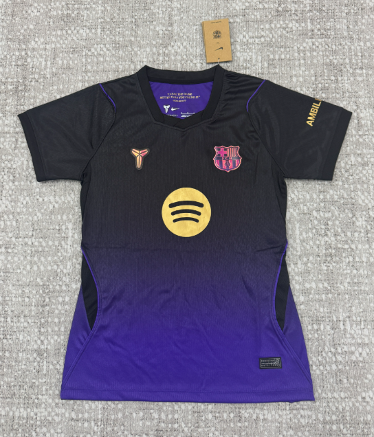 Versión Aficionado 26/27 Barcelona Visita Mujer