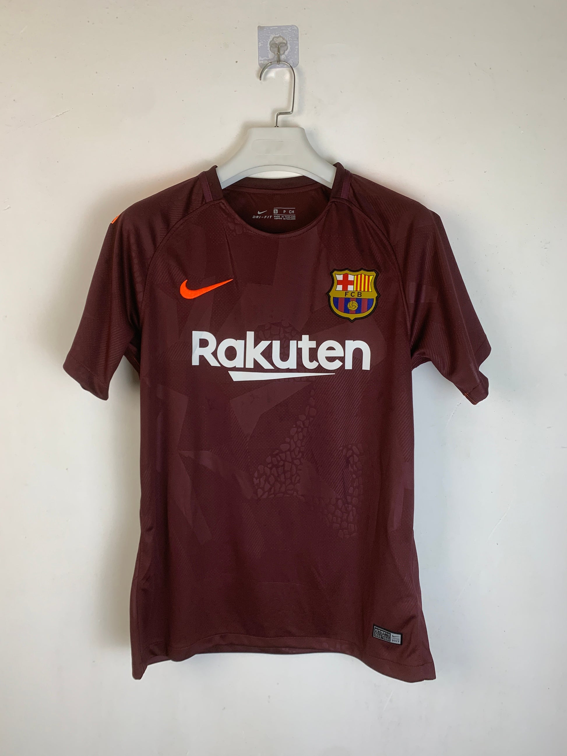 Retro 17/18 Barcelona Visita