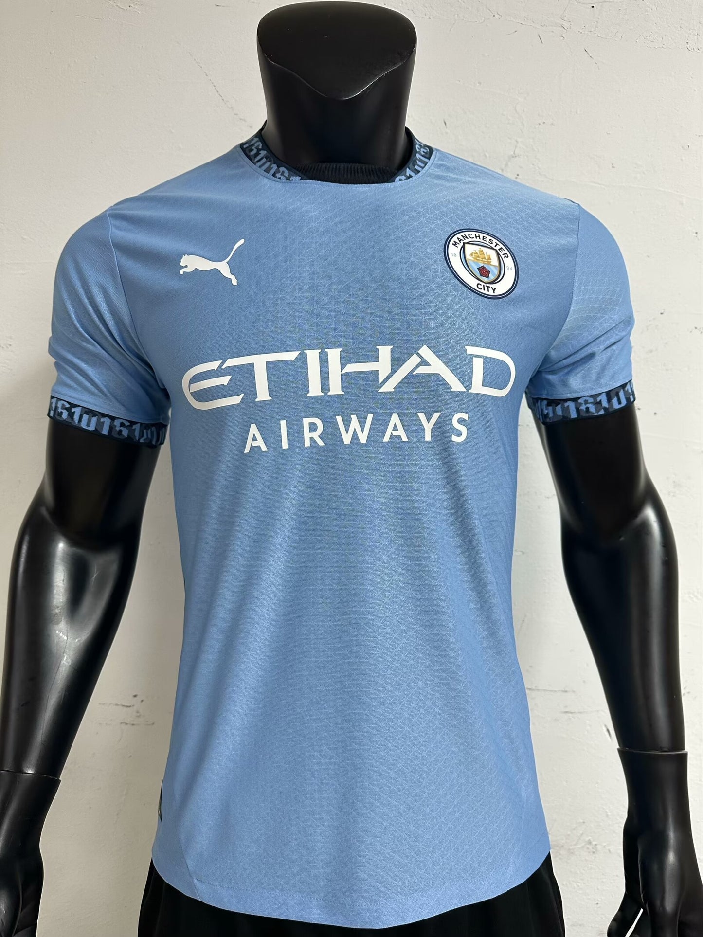 24/25 Manchester City Local - Jugador