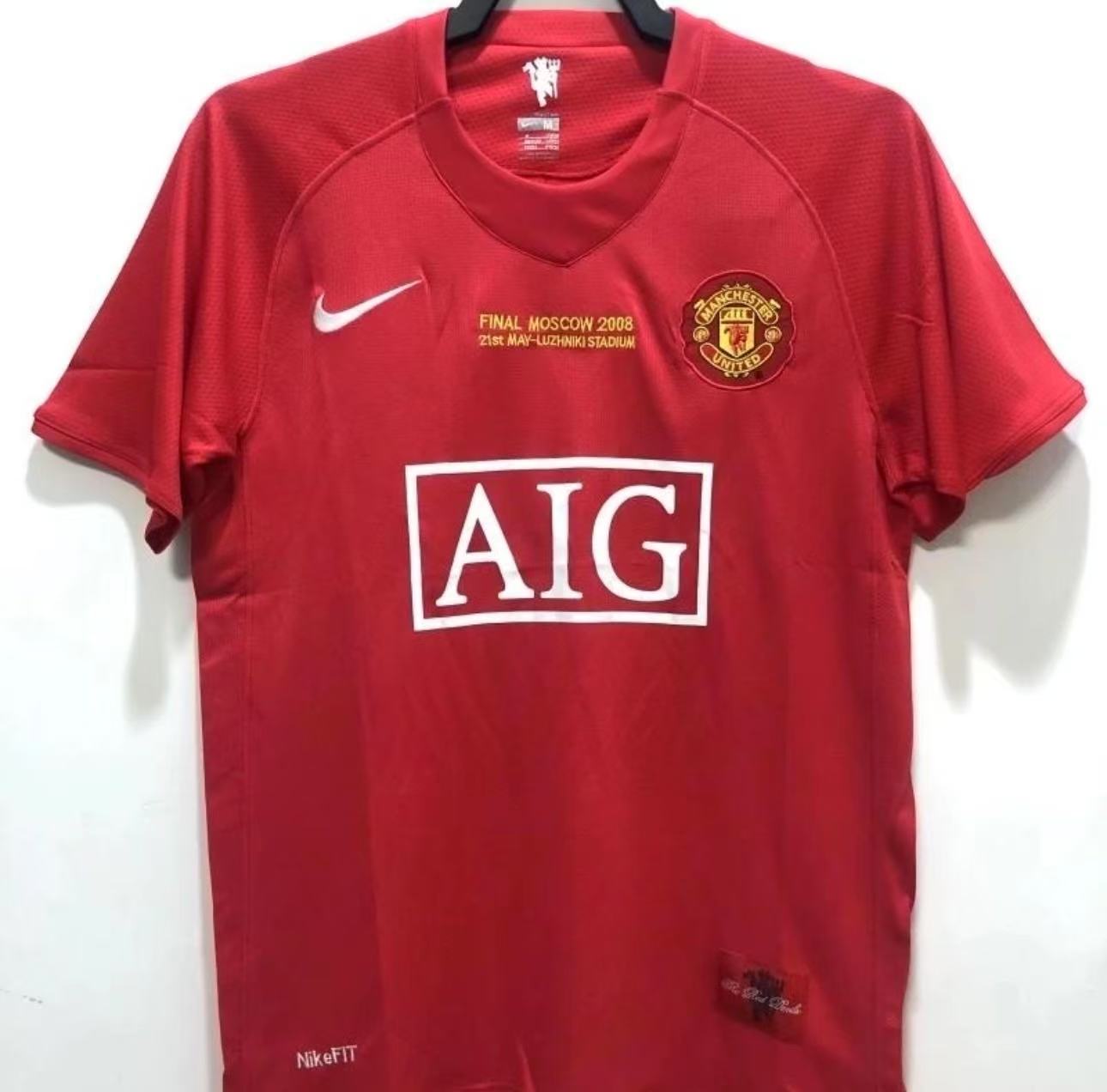 Retro 07/08 Manchester United Local - Corta