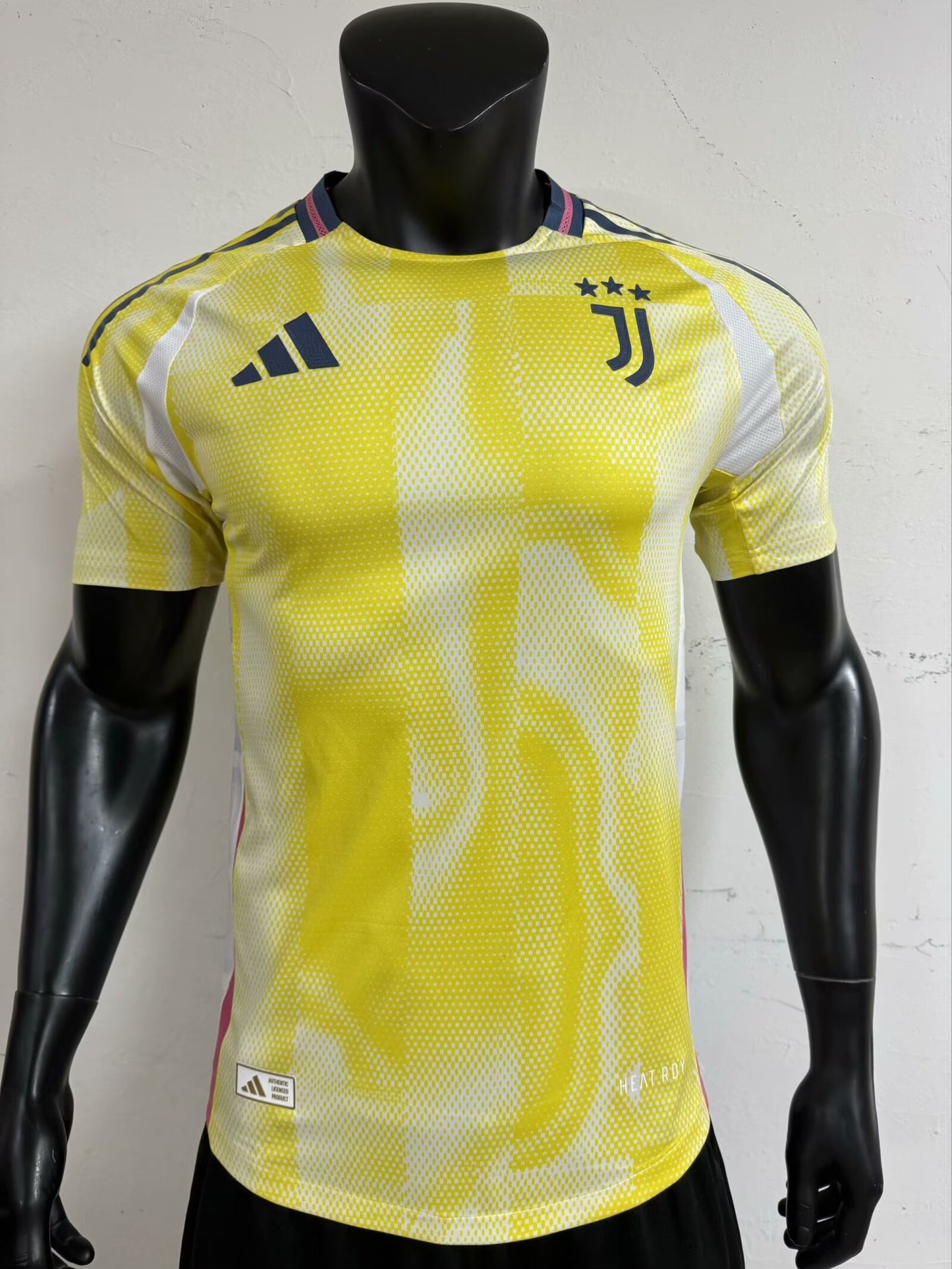 24/25 Juventus Visita - Jugador