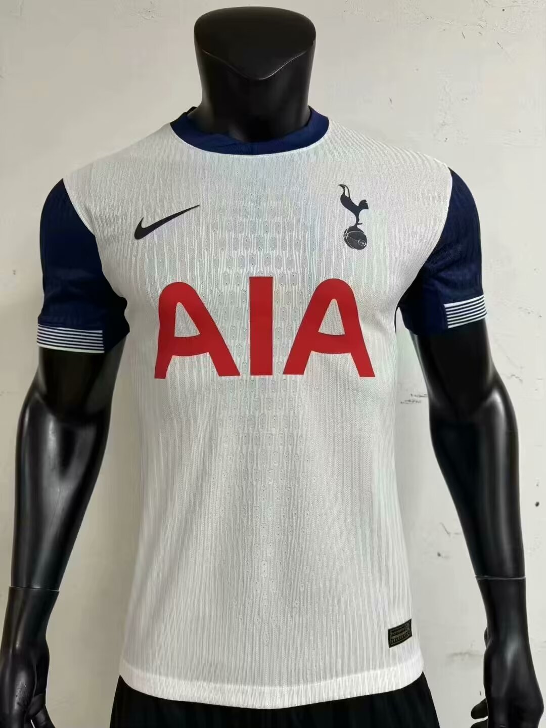 24/25 Tottenham Local - Jugador