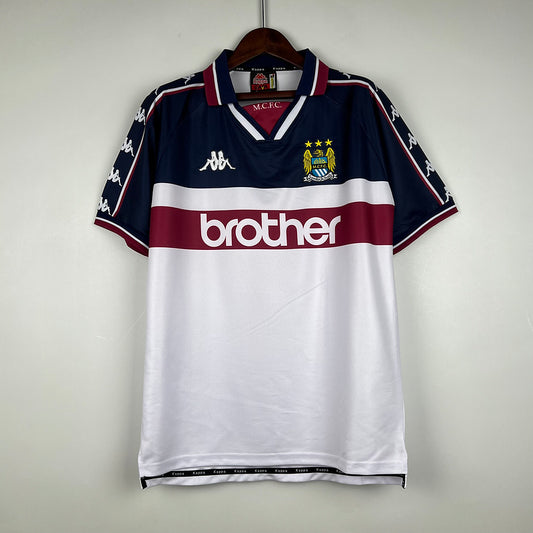 Retro 97/98 Manchester City Visita