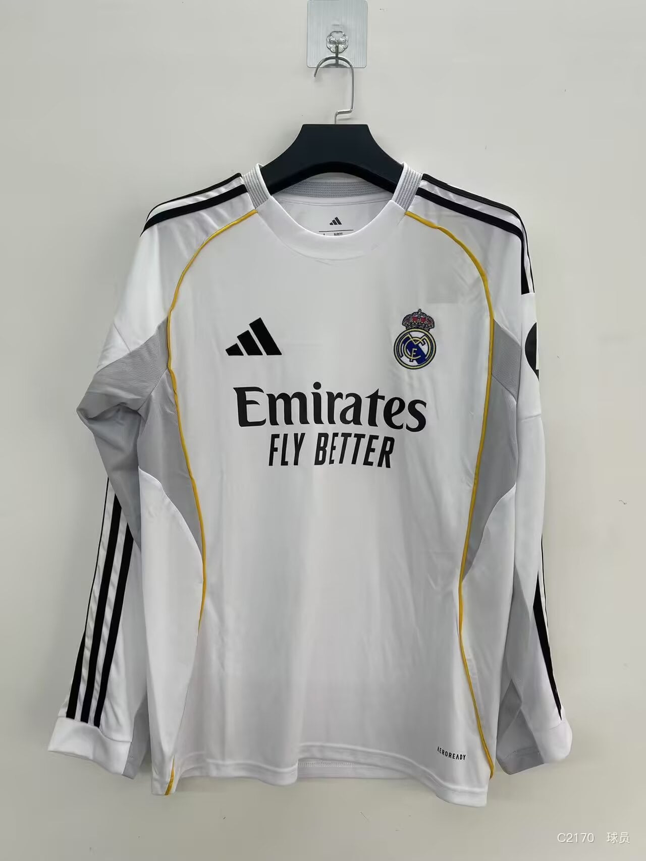 Versión Aficionado 25/26 Real Madrid Local long-sleeved