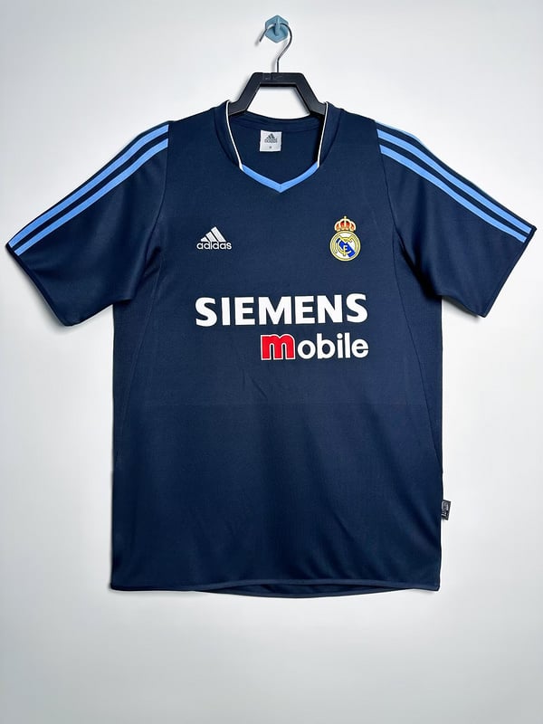 2003/04 retro Real Madrid Visita
