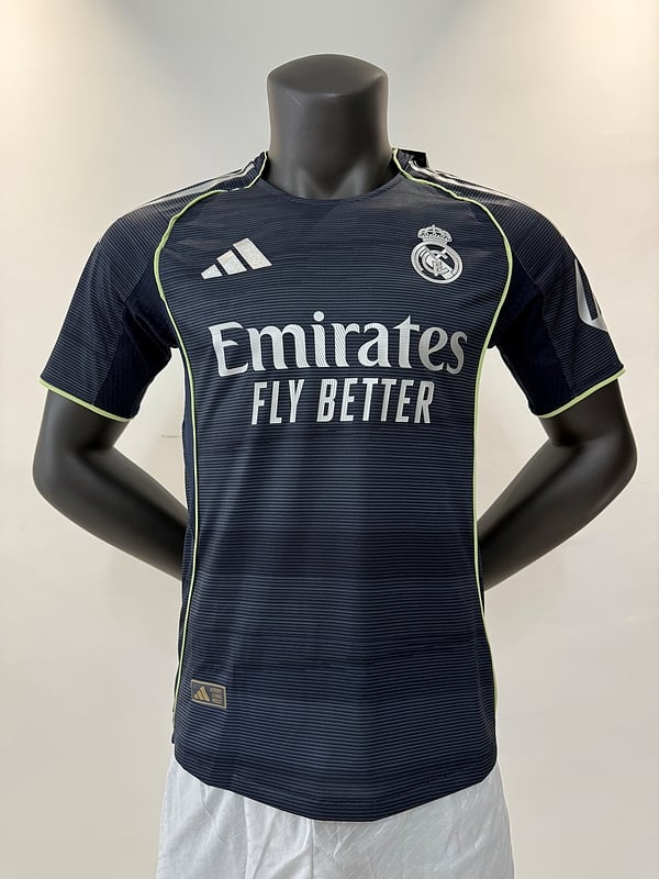 25/26 Real Madrid Visita - Jugador