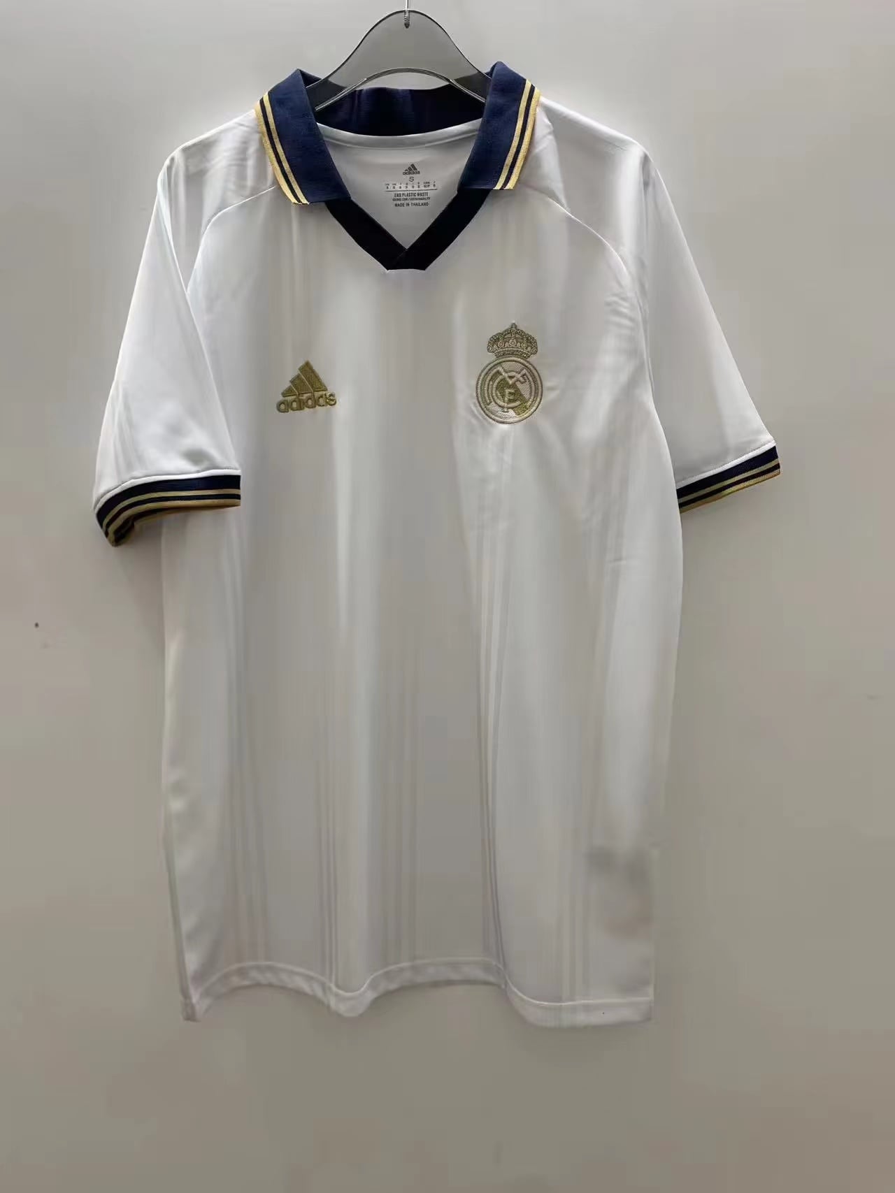 Retro 19/20 Real Madrid Entrenamiento