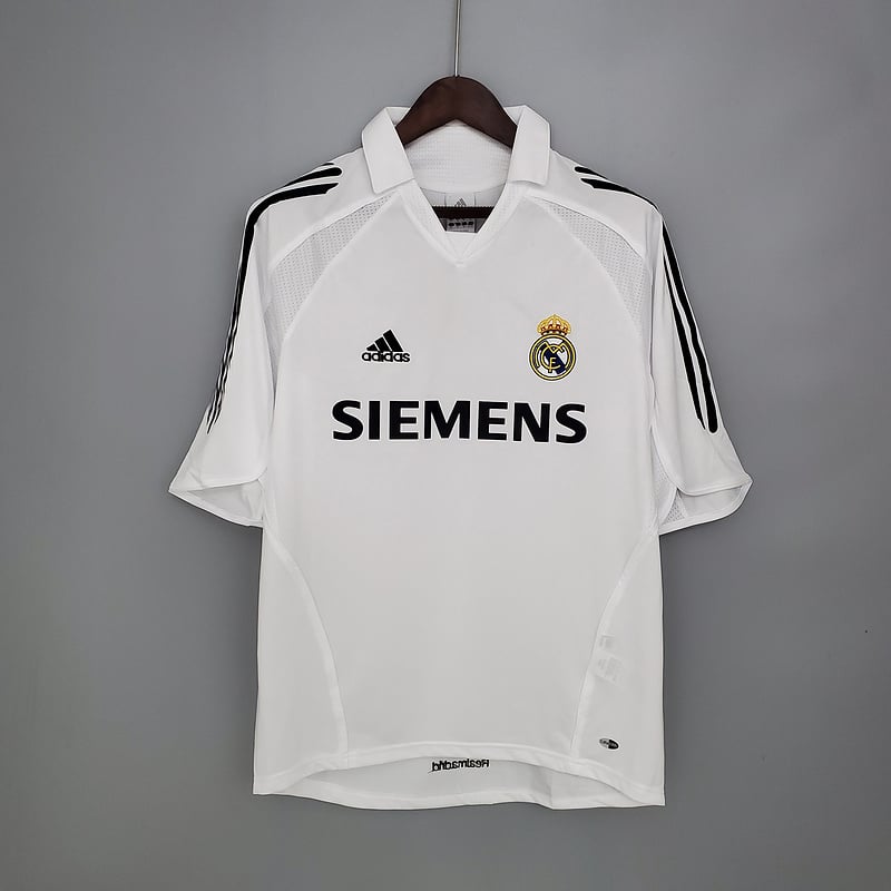 Retro 05/06 Real Madrid Local - Corta